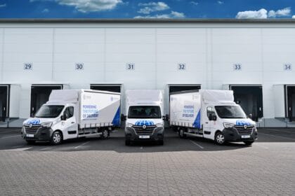 Vienos didžiausių logistikos įmonių parką papildė elektriniai komerciniai automobiliai