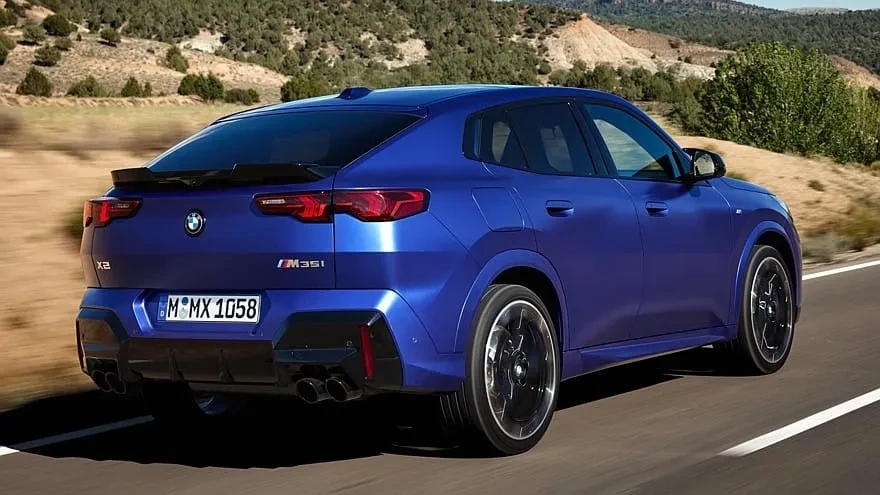 BMW naująjį X2 pavertė cross kupė, pristatė ir iX2