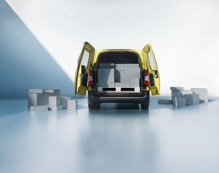 Pokyčių metas: „Opel“ pristatė naująjį „Combo“