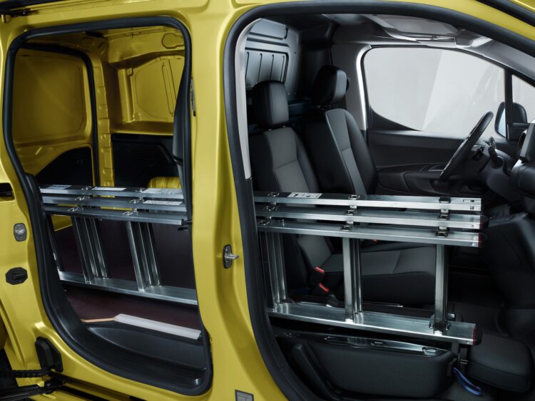 Pokyčių metas: „Opel“ pristatė naująjį „Combo“