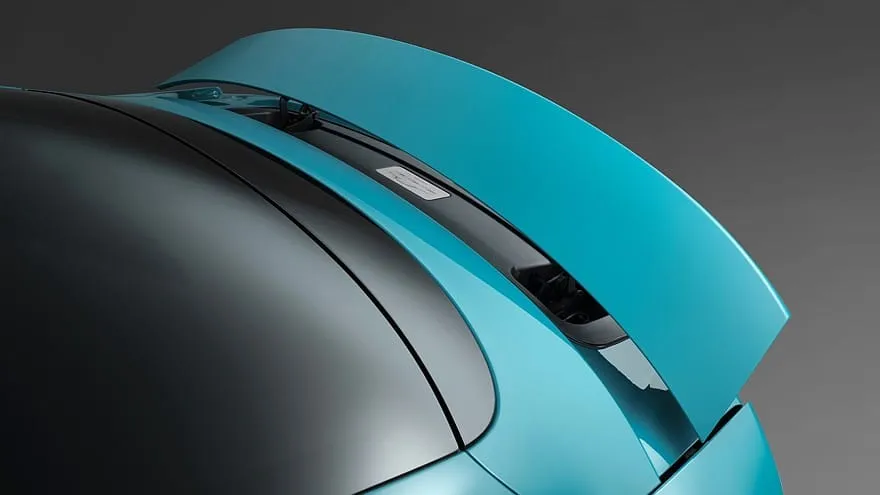 „Xiaomi SU7”: išsami informacija apie pirmąjį išmaniųjų telefonų gamintojo elektrinį automobilį