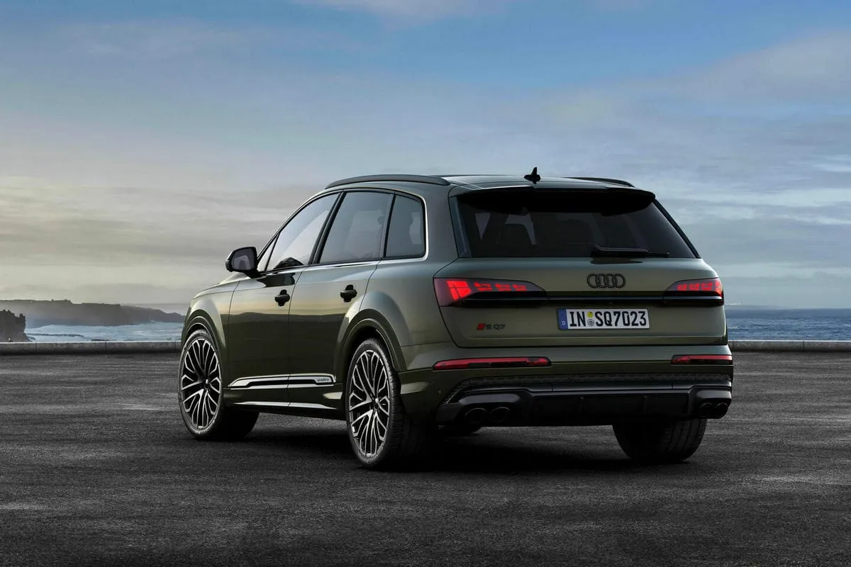 Atnaujintas „Audi Q7“ – dar išraiškingesnis, komfortiškesnis ir pažangesnis