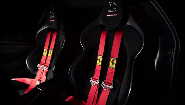 Nauja "Ferrari 296 GTB" versija skirta Vengrijai