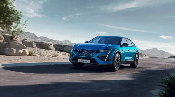 „Estijos metų automobilio 2024“ konkurse triumfavo „Peugeot 408“ modelis