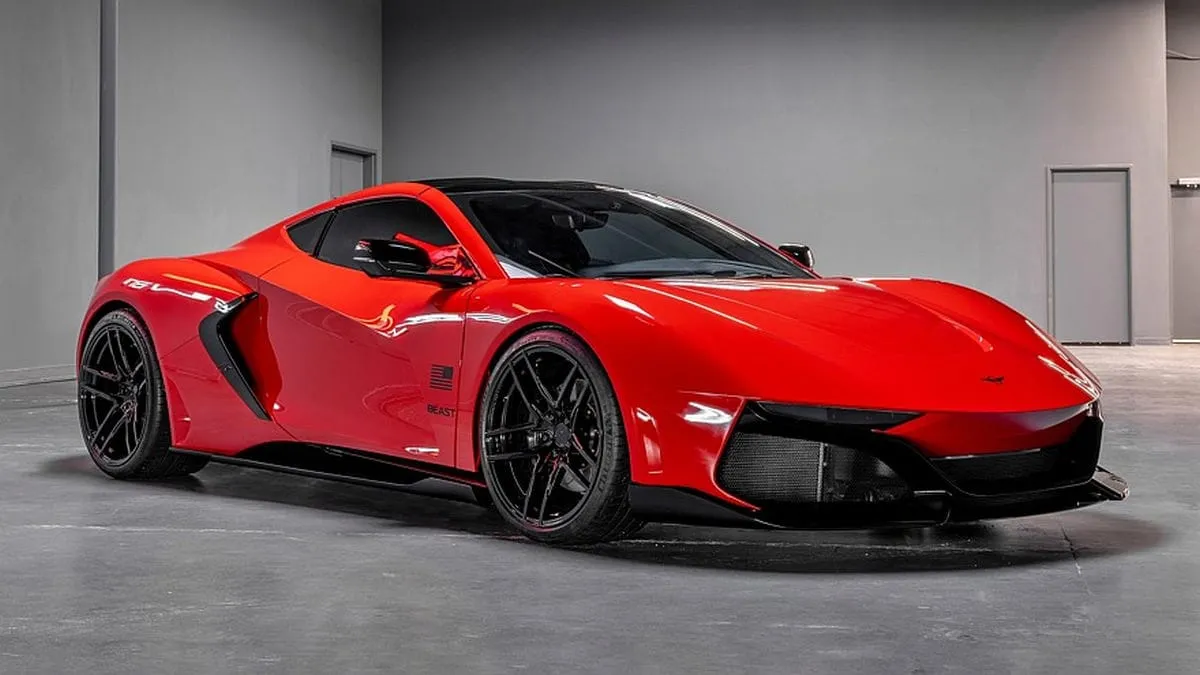Naujas „Rezvani Beast”: anglies pluošto kėbulas, 1000 AG V8, šarvai ir šnipų daikčiukai