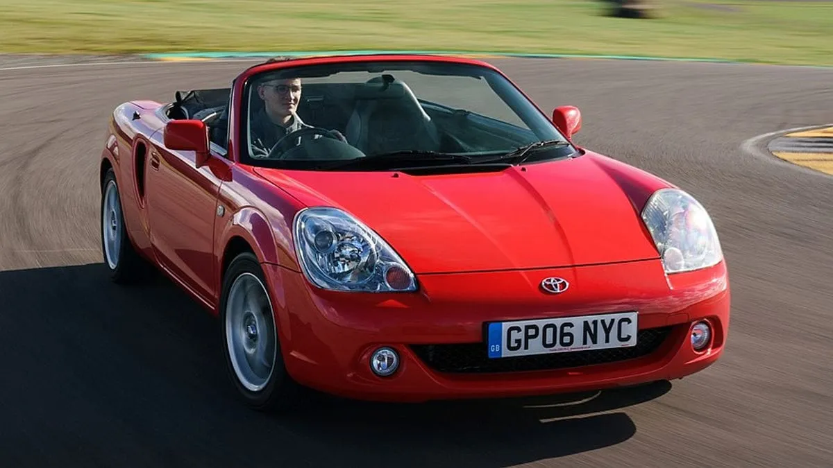 2025 m. debiutuos naujasis „Toyota MR2”