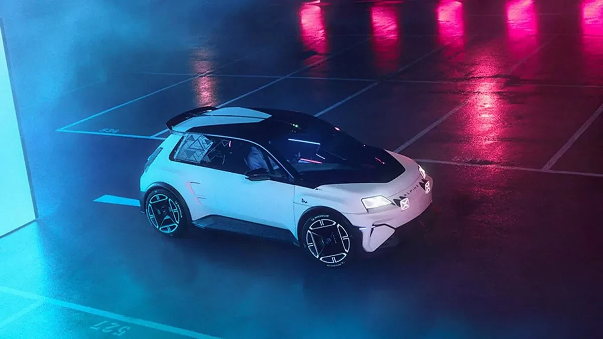 Oficialus „Alpine A290″ – sportiškesnės „Renault 5“ versijos pristatymas įvyks 2024 m. birželio 13 d.