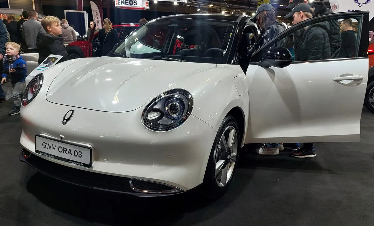 Rygoje praūžė didžiausia autoindustrijos paroda Baltijos šalyse „Auto 2024”