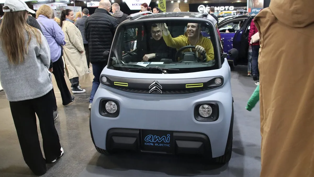 Rygoje praūžė didžiausia autoindustrijos paroda Baltijos šalyse „Auto 2024”