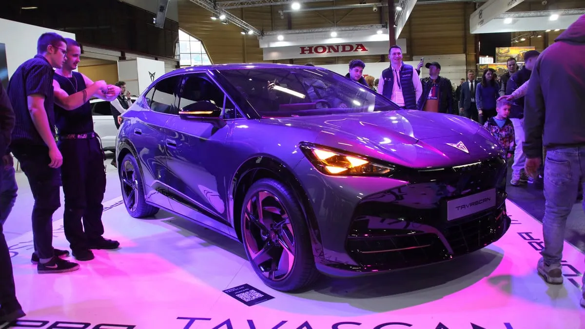 Rygoje praūžė didžiausia autoindustrijos paroda Baltijos šalyse „Auto 2024”