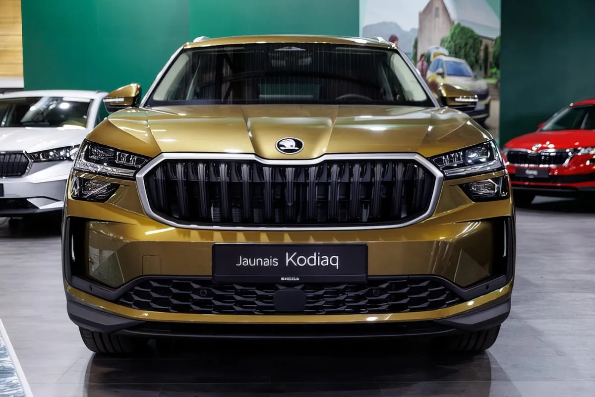 Rygoje praūžė didžiausia autoindustrijos paroda Baltijos šalyse „Auto 2024”