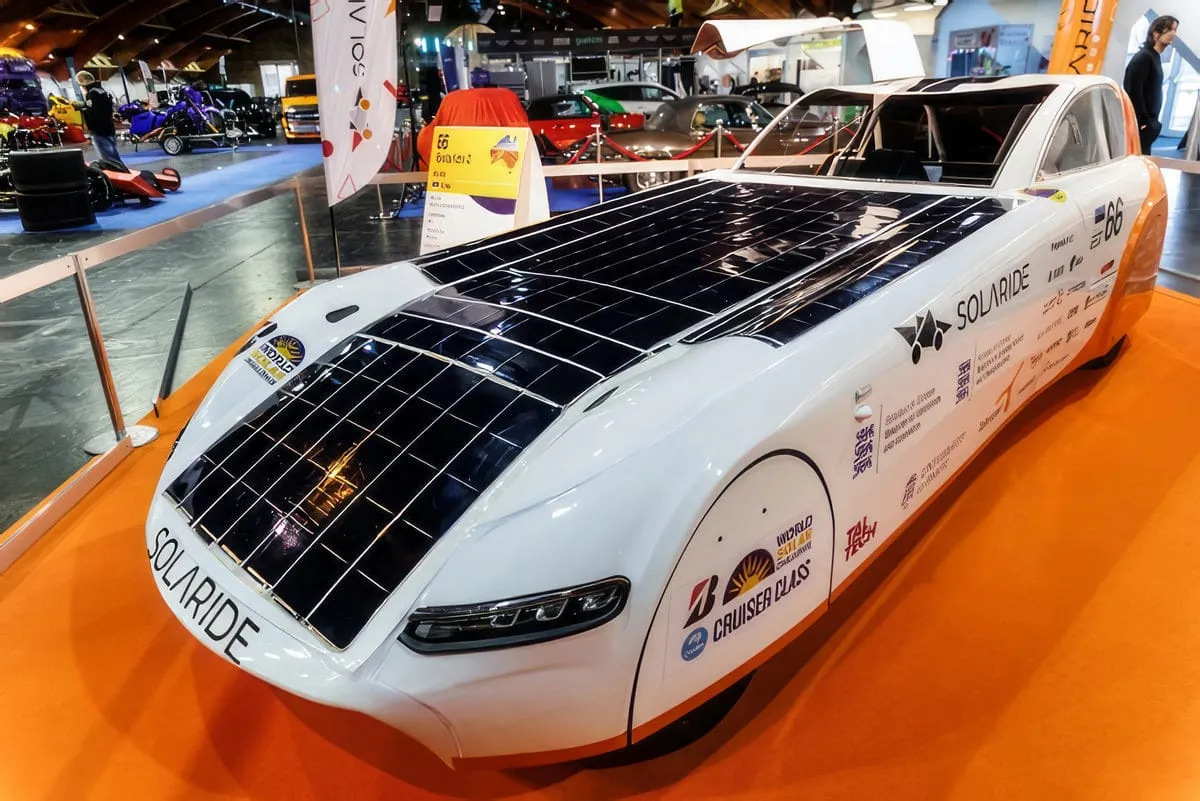 Rygoje praūžė didžiausia autoindustrijos paroda Baltijos šalyse „Auto 2024”