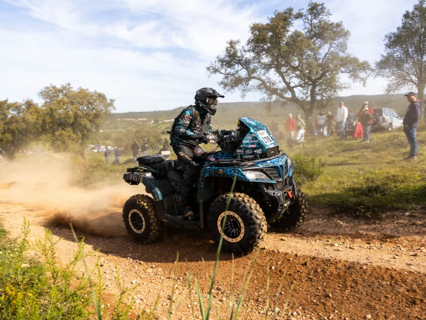 „CFMOTO Thunder Racing Team“ lenktyniaus Graikijoje: „Tikimės šokti sirtakį“