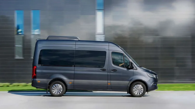 Naujasis „Mercedes-Benz Sprinter“: universalus darbštuolis