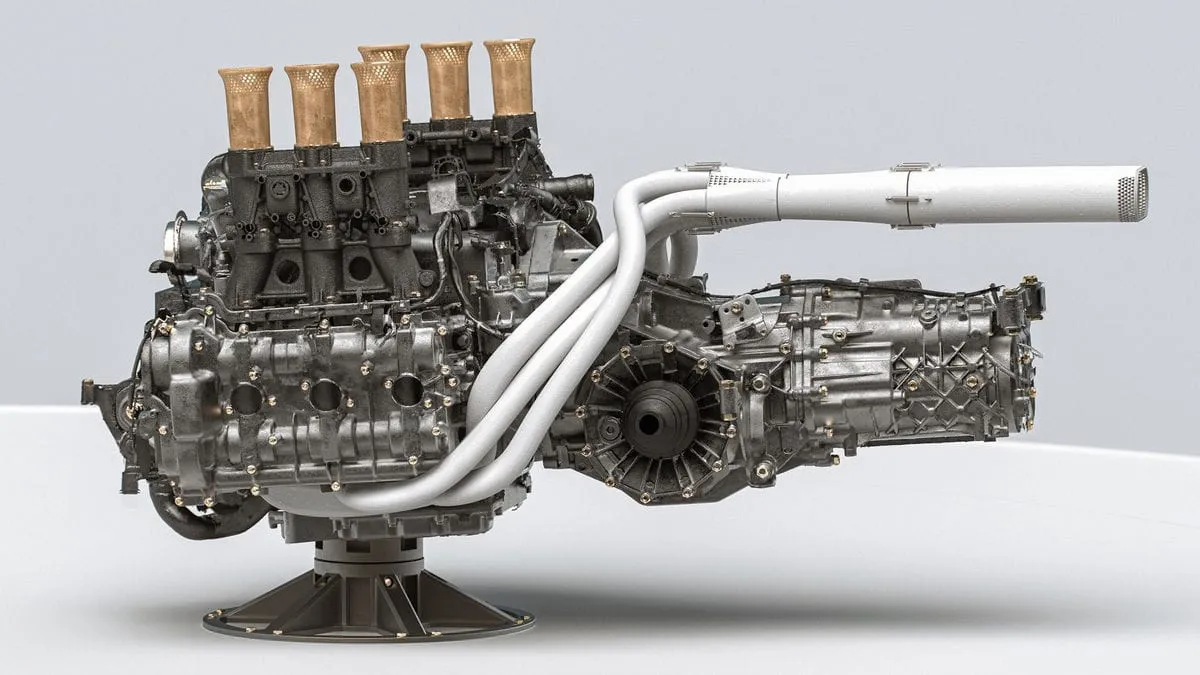 „Oilstainlab HF-11″: lengvas superautomobilis su keičiama transmisija