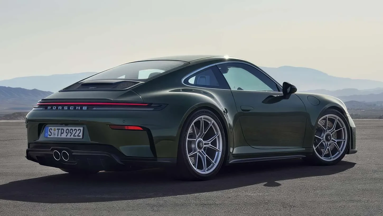 Atnaujintame „Porsche 911 GT3“ išsaugotas 4,0 l variklis, mechanika ir dinamika