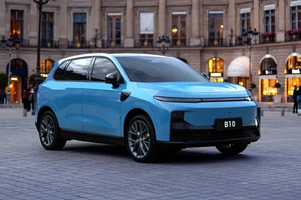 Geopolitika: „Opel“ gamins kiniškus „Leapmotor“ elektromobilius