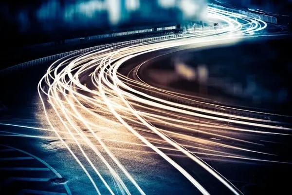 Palygino IT ir automobilių gigantus: į akis krenta sudėtinga problema