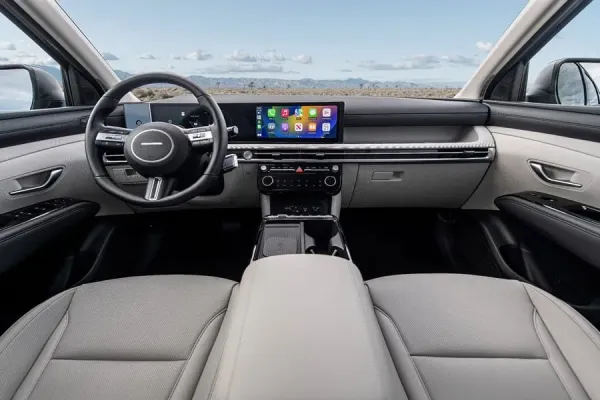 Technologijų įmonės vis dažniau prisideda prie automobilių kūrimo: kas iš to vairuotojams?