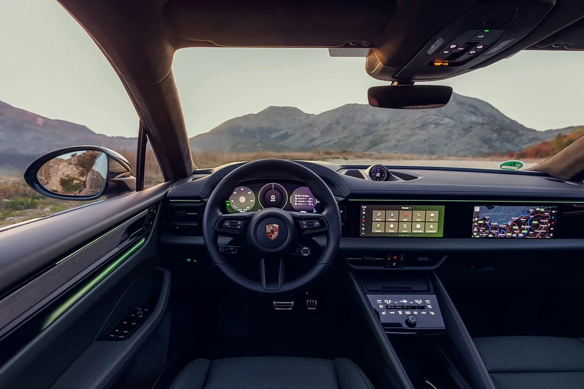 Naujasis Porsche Macan: elektromobilis visiems gyvenimo atvejams?