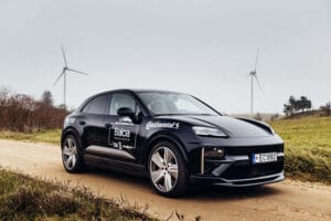 Porsche Macan Turbo EV