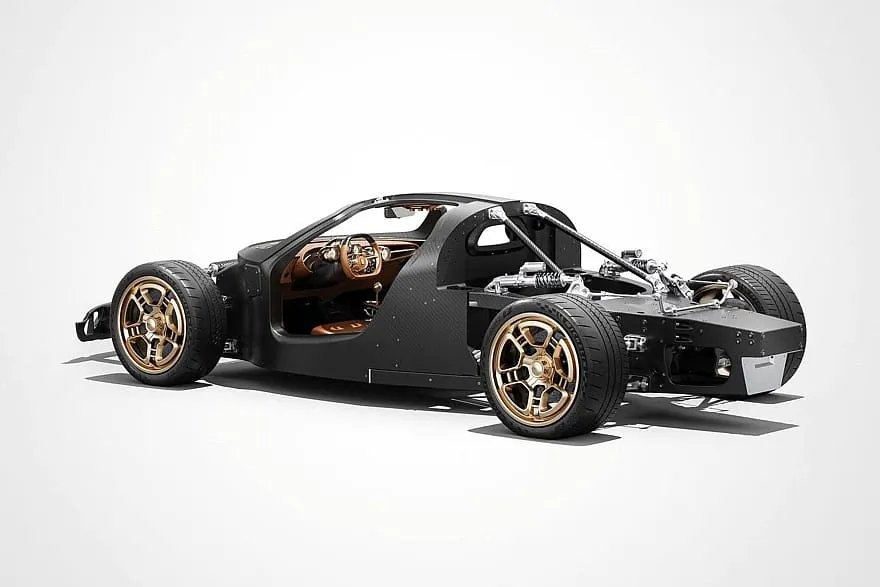 De Tomaso P72 vis dar kuriamas nors jau žadama pradėti gamybą