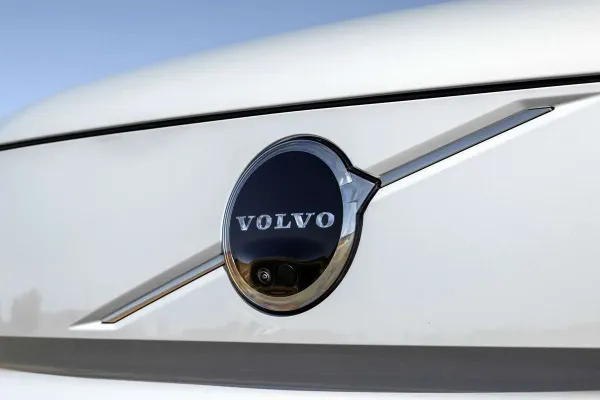 „Volvo“ oficialiai paskelbė apie ateinančių metų gaminius