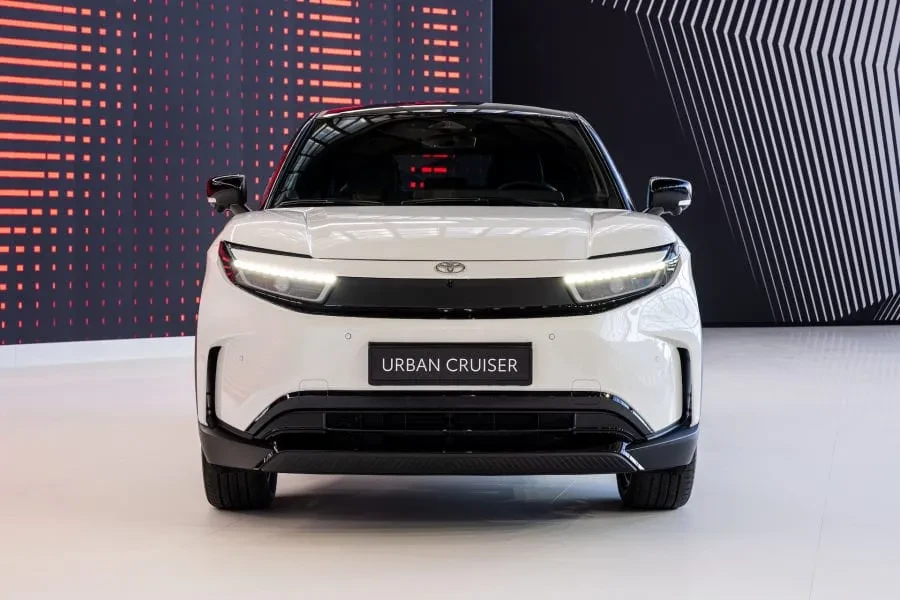 Naujasis „Toyota Urban Cruiser“ įkaitins konkurenciją elektrinių B-SUV modelių rinkoje