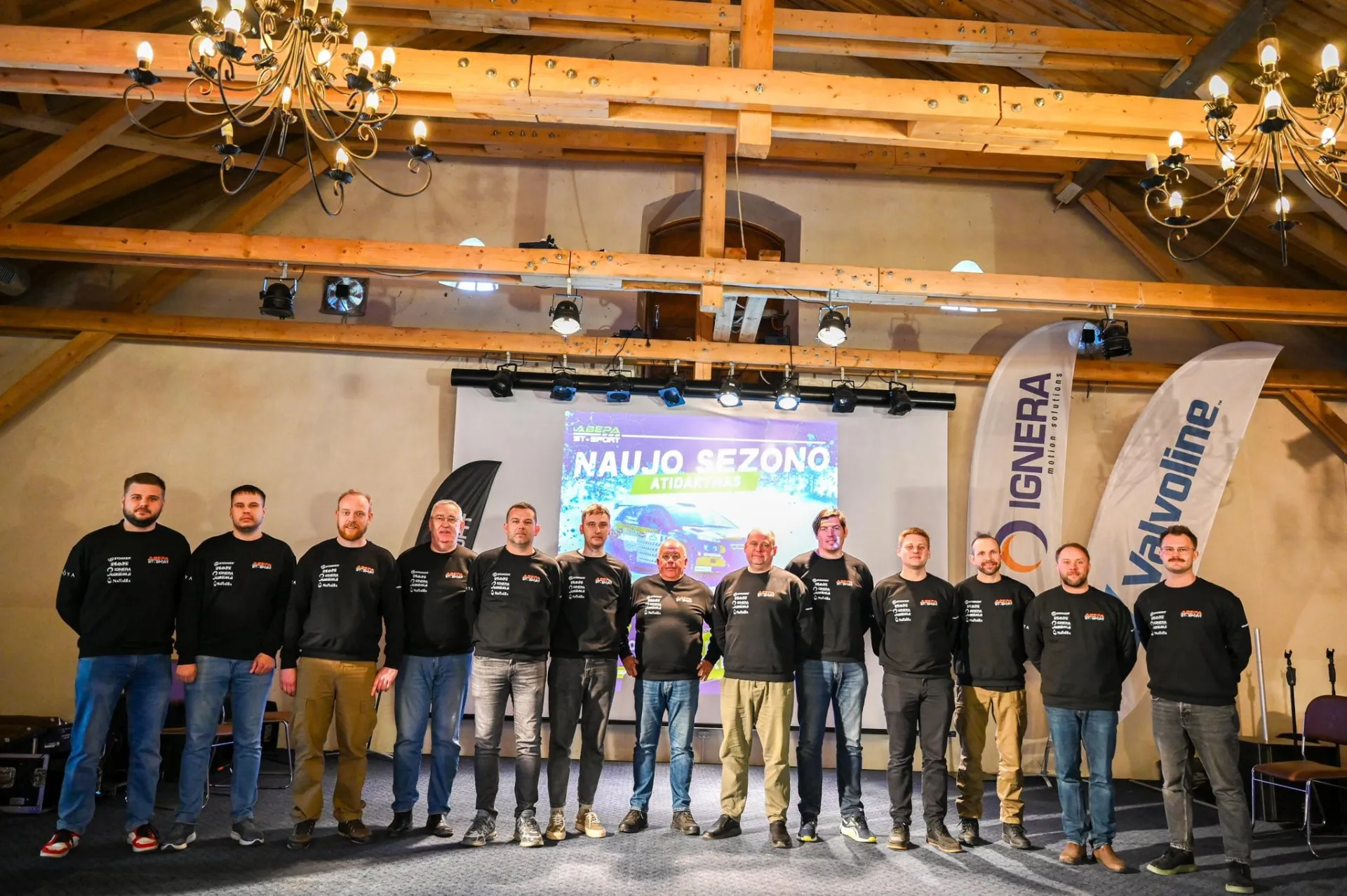 Istoriniame Bistrampolio dvare pristatyta viena gausiausių šiame sezone – ABEPA ST-Sport komanda