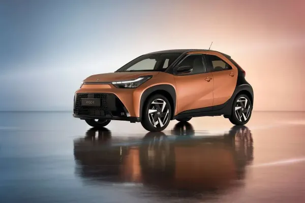 „Toyota“ Lietuvoje pristato naująjį „Aygo X Hybrid“