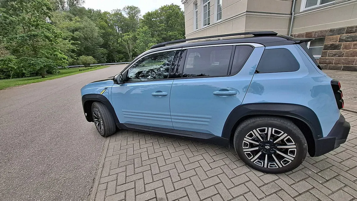 Renault 4 E-Tech Electric: Klasika grįžta į ateitį
