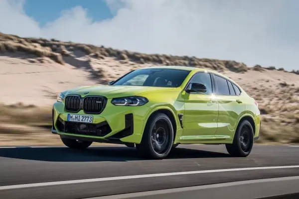 Pabėgimas iš nišų: BMW atsisveikina su X4, Z4 ir 8 serijos modeliais