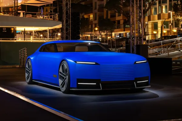 Kai prabanga tampa eksperimentu: „Jaguar“ ant aukštakulnių dar teks palaukti
