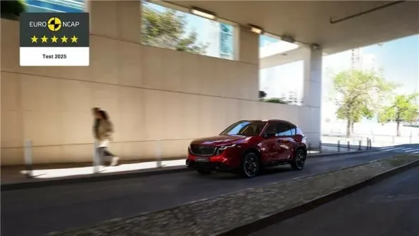 EURO NCAP suteikė penkias žvaigždutes „Mazda CX-5“