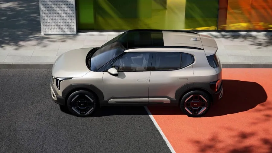 Mažas, bet galingas: „Kia“ pristatė EV2 – kompaktišką elektromobilį Europai