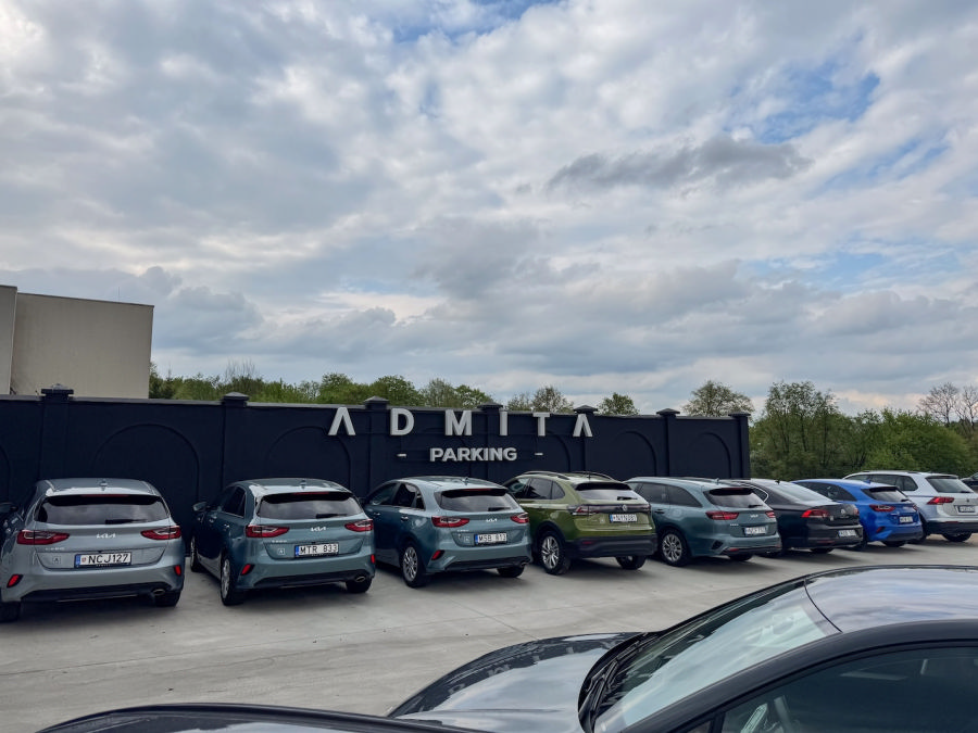 Nuomotas automobilis