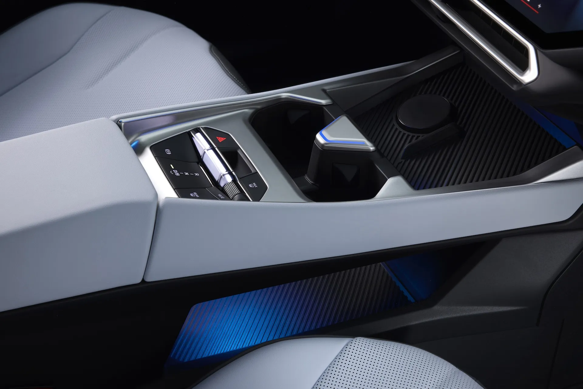 Naujasis „BMW i3“: iki 900 km viena įkrova ir naujos kartos technologijos