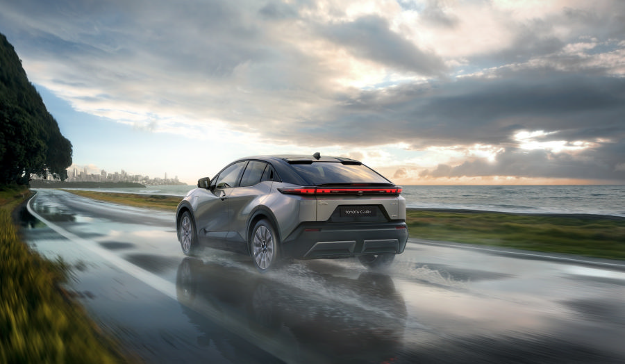 Toyota C-HR+