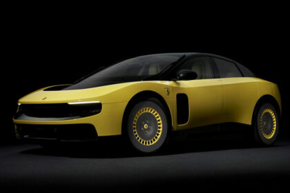 Ferrari Luce