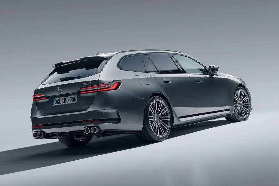 „Bovensiepen 05 GT“: išskirtinumas ir galia – brolių Bovensiepenų atsakas į G99 BMW M5 „Touring“