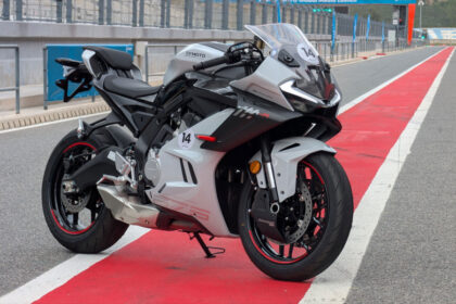 CFMoto 675SR-R