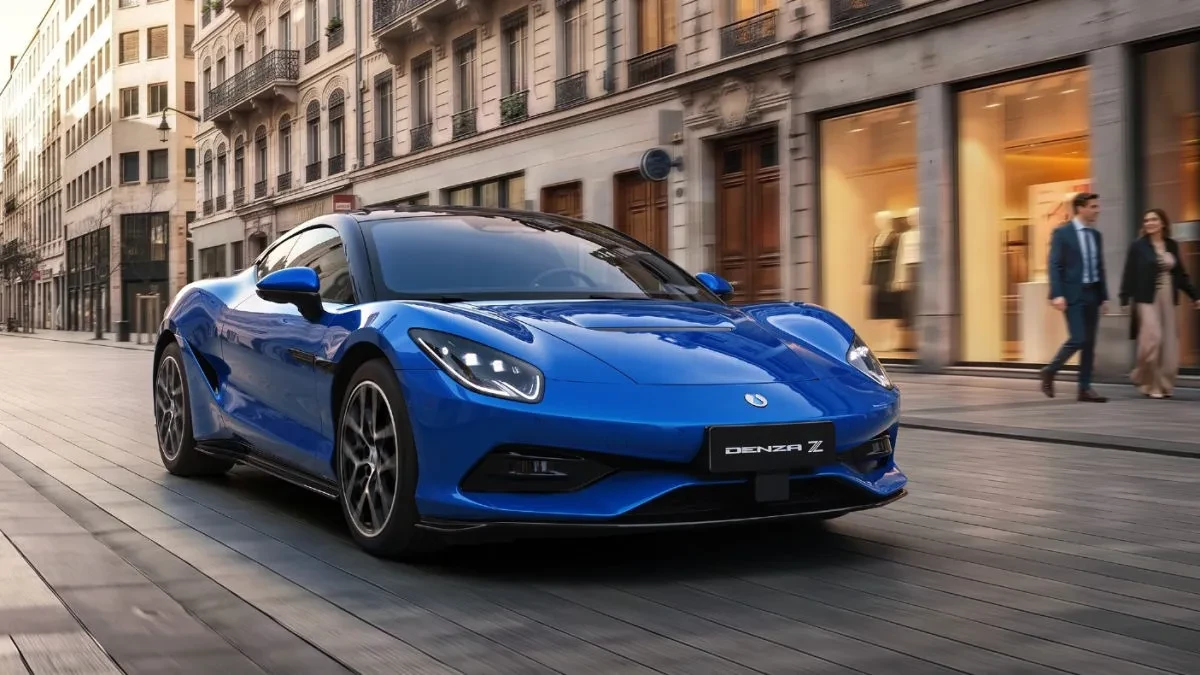 Kinų sportinis automobilis „Denza Z“ debiutavo Didžiojoje Britanijoje ir žada „Niurburgringo“ rekordą