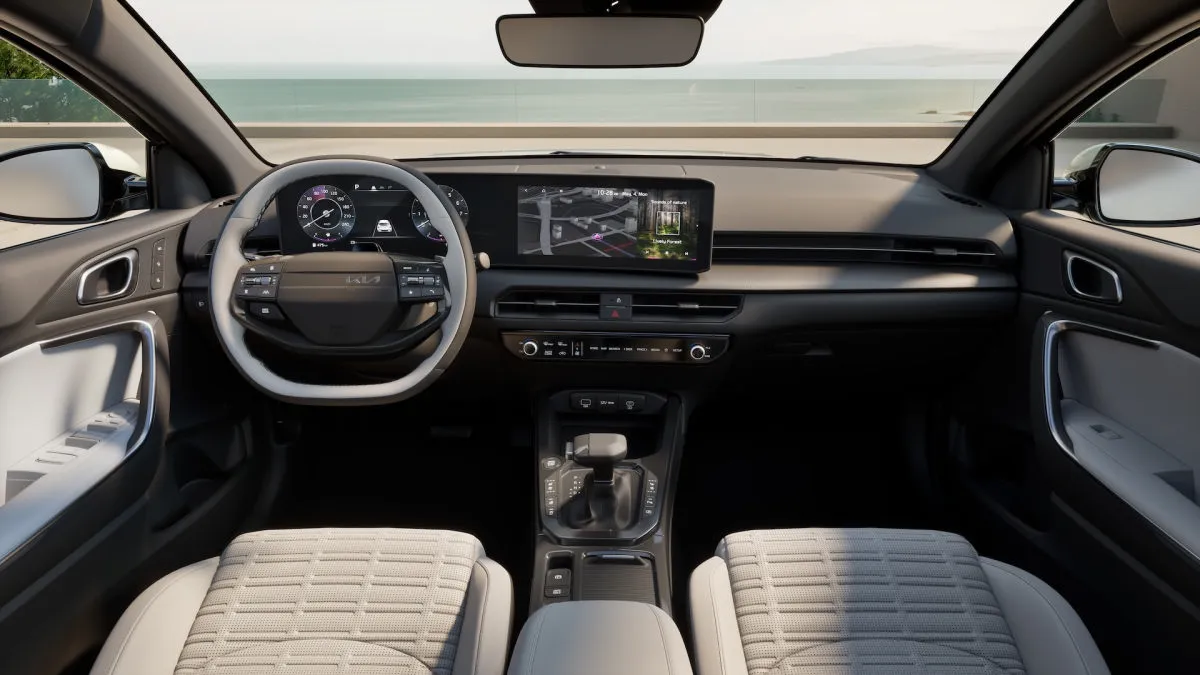 Atnaujintas „Kia XCeed“ – daugiau technologijų ir kasdienio praktiškumo