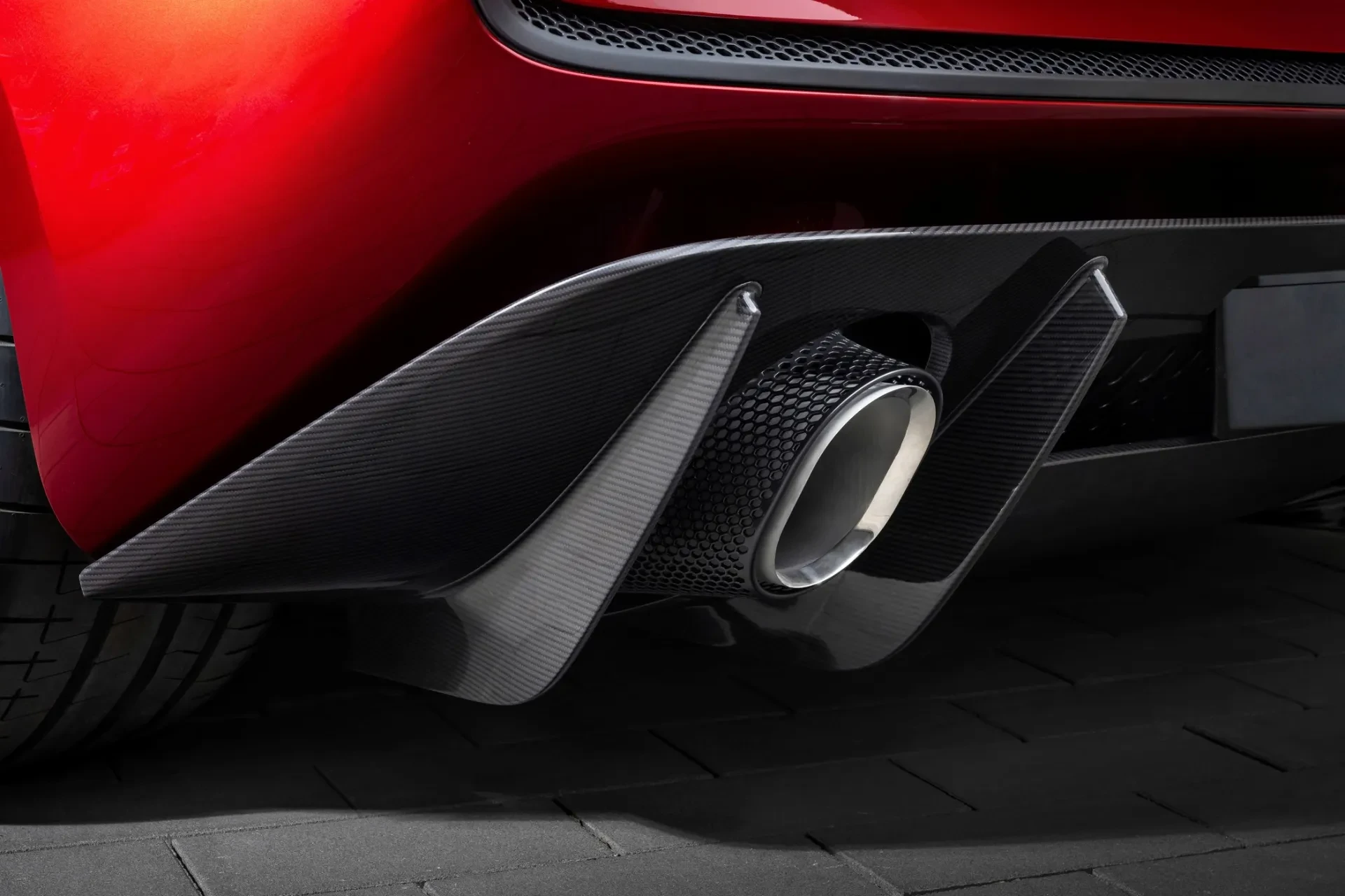 „McLaren McL 6GT“: pirmasis superautomobilis po legendinės McLaren F1epochos